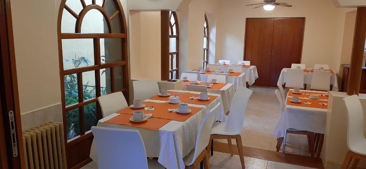 Hotel Provincia Trelew Kültér fotó
